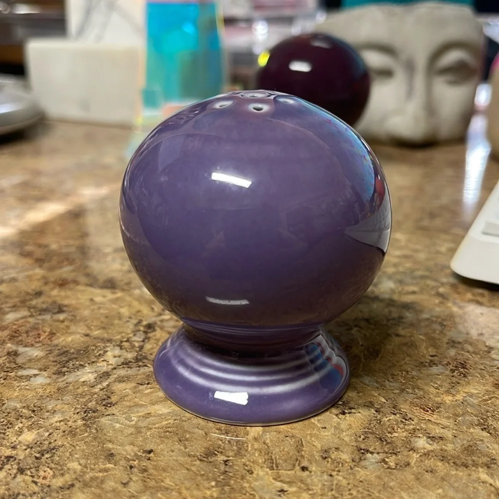 Vintage Fiesta Kitchen Shaker